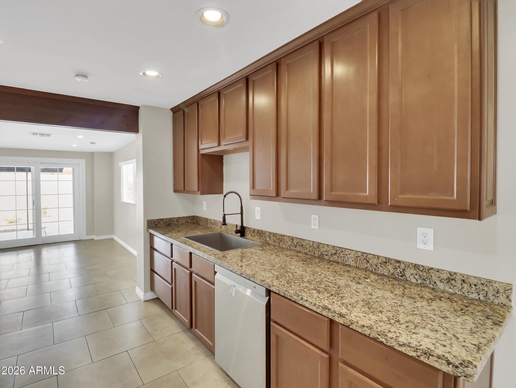 6036 N 8th Street - Photo 8