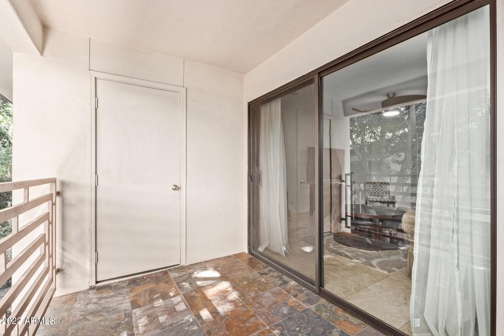 3235 E Camelback Road - Photo 11