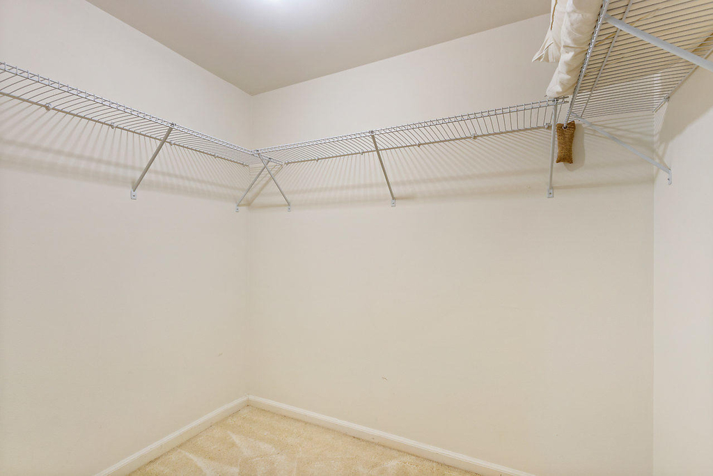 11863 Wimbledon Circle - Photo 19