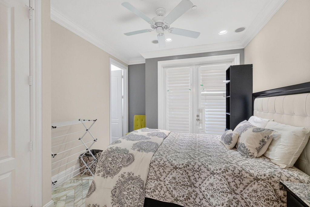 4332 Seagrape Drive - Photo 3