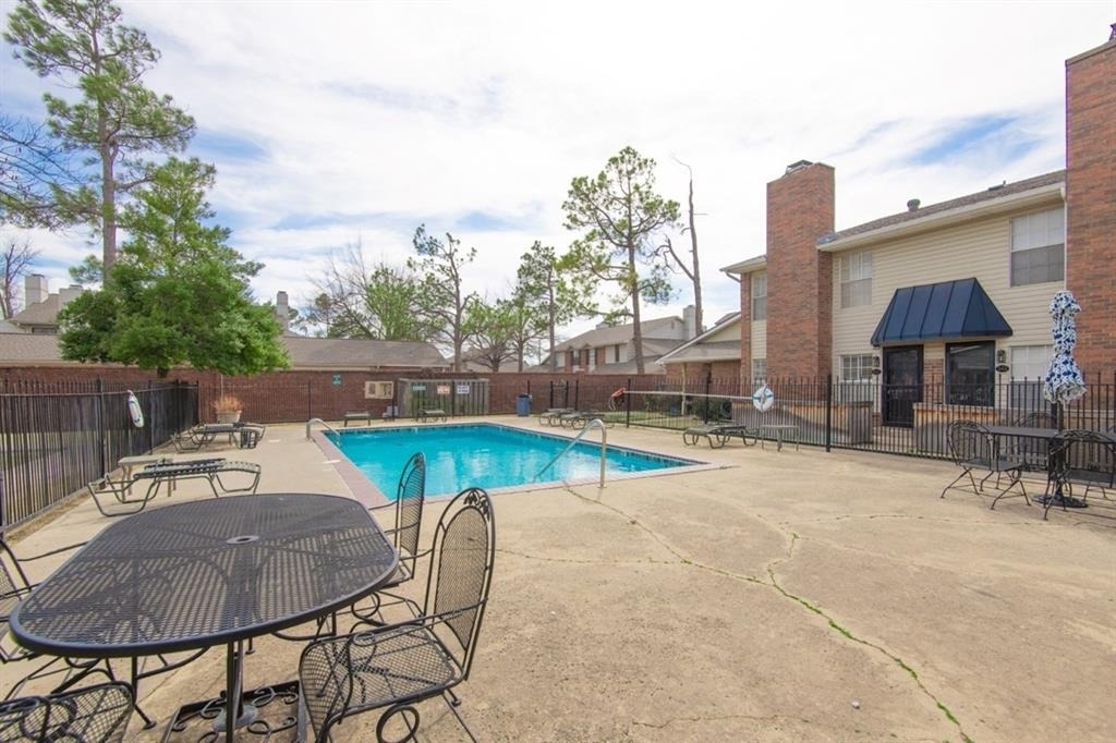 3200 W Britton Road - Photo 2