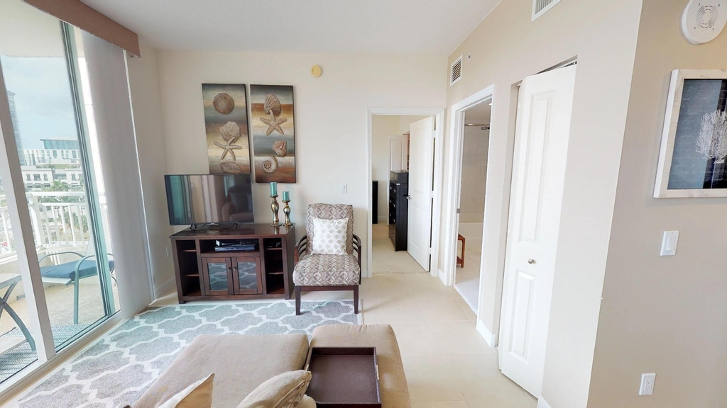 480 Hibiscus Street - Photo 7