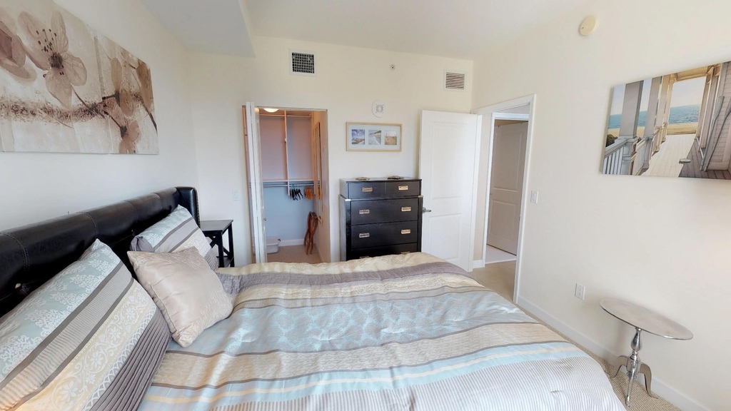 480 Hibiscus Street - Photo 15