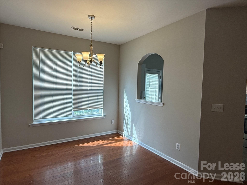 2152 Whispering Way - Photo 2