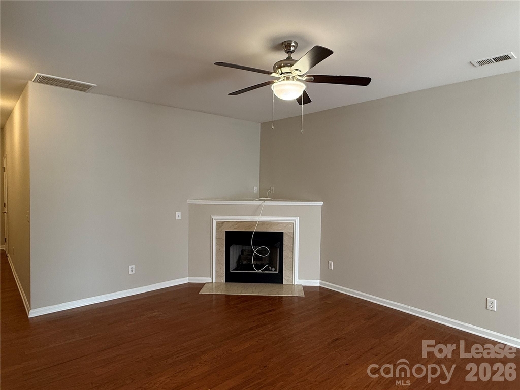 2152 Whispering Way - Photo 1