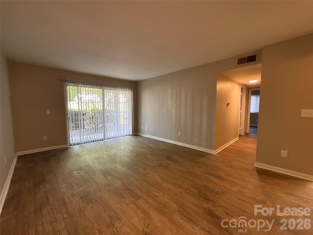 415 Orchard Trace Lane - Photo 2