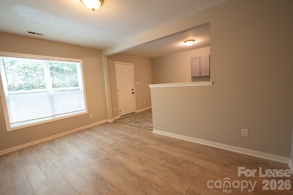 5351 Esther Lane - Photo 3