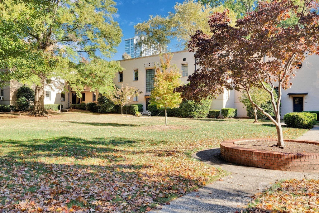 1121 Myrtle Avenue - Photo 23