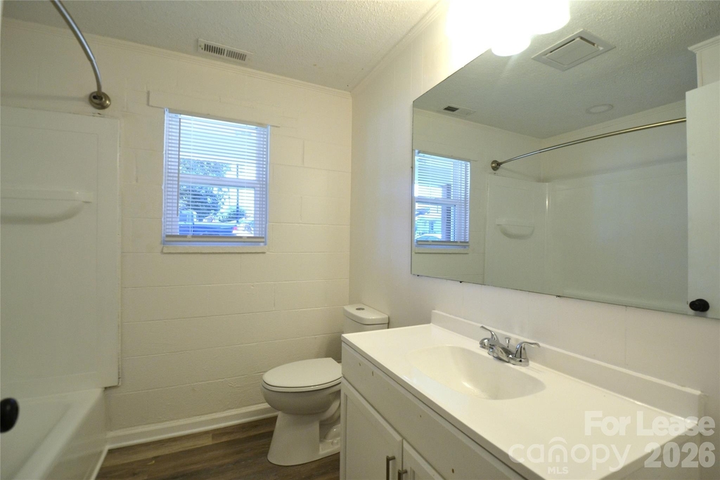 110 N Peterson Street - Photo 16