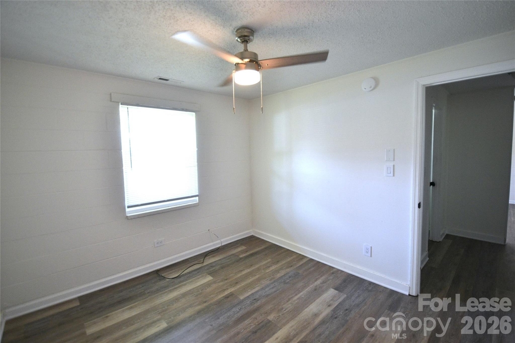 110 N Peterson Street - Photo 19