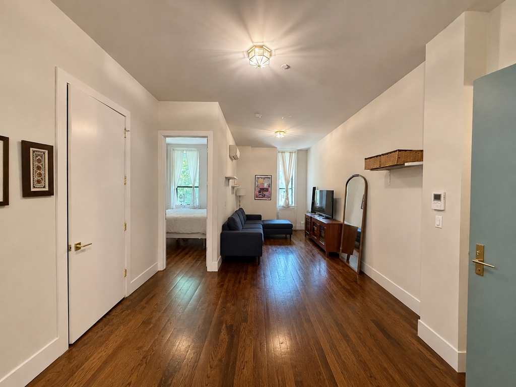 487 Washington Avenue - Photo 1