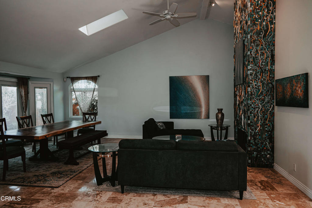 7314 Wallaby Street - Photo 8
