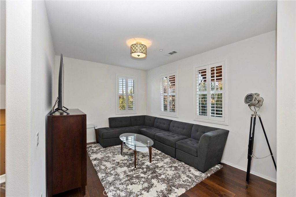 31205 Strawberry Tree Lane - Photo 4