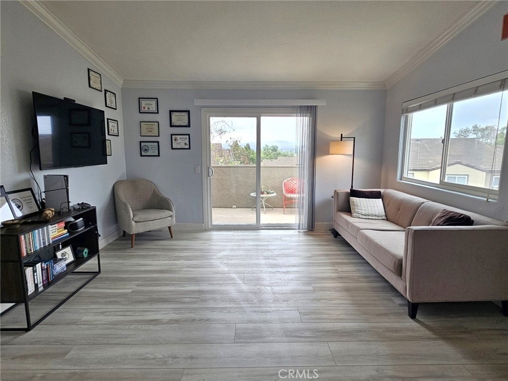 5010 Los Morros Way - Photo 5