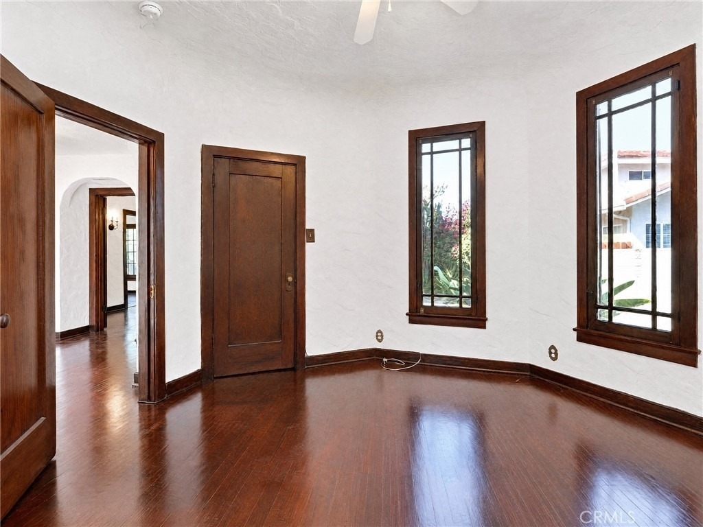 22028 Covello Street - Photo 27