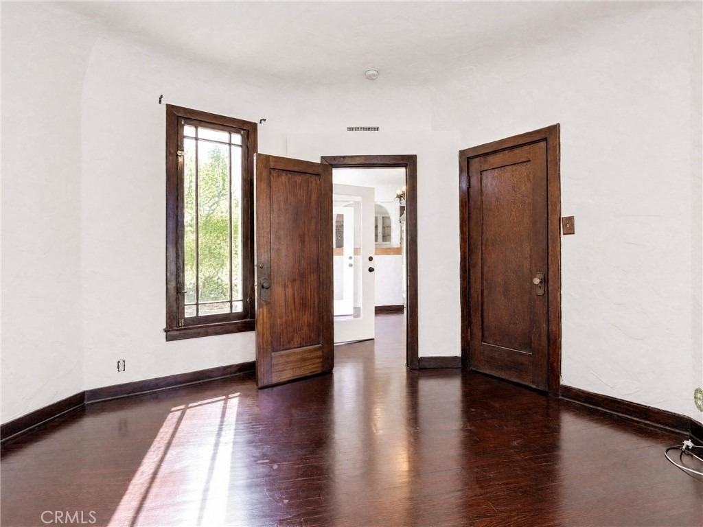 22028 Covello Street - Photo 28