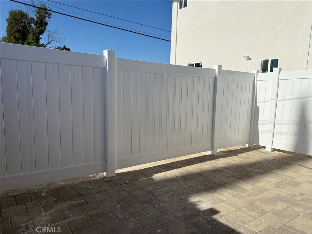 22917 Sherman Way - Photo 6