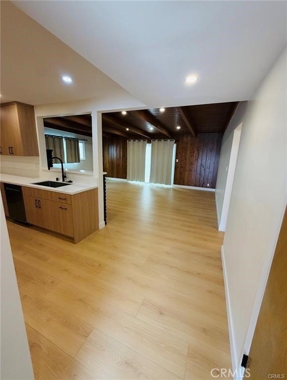 10024 Norwich Avenue - Photo 1