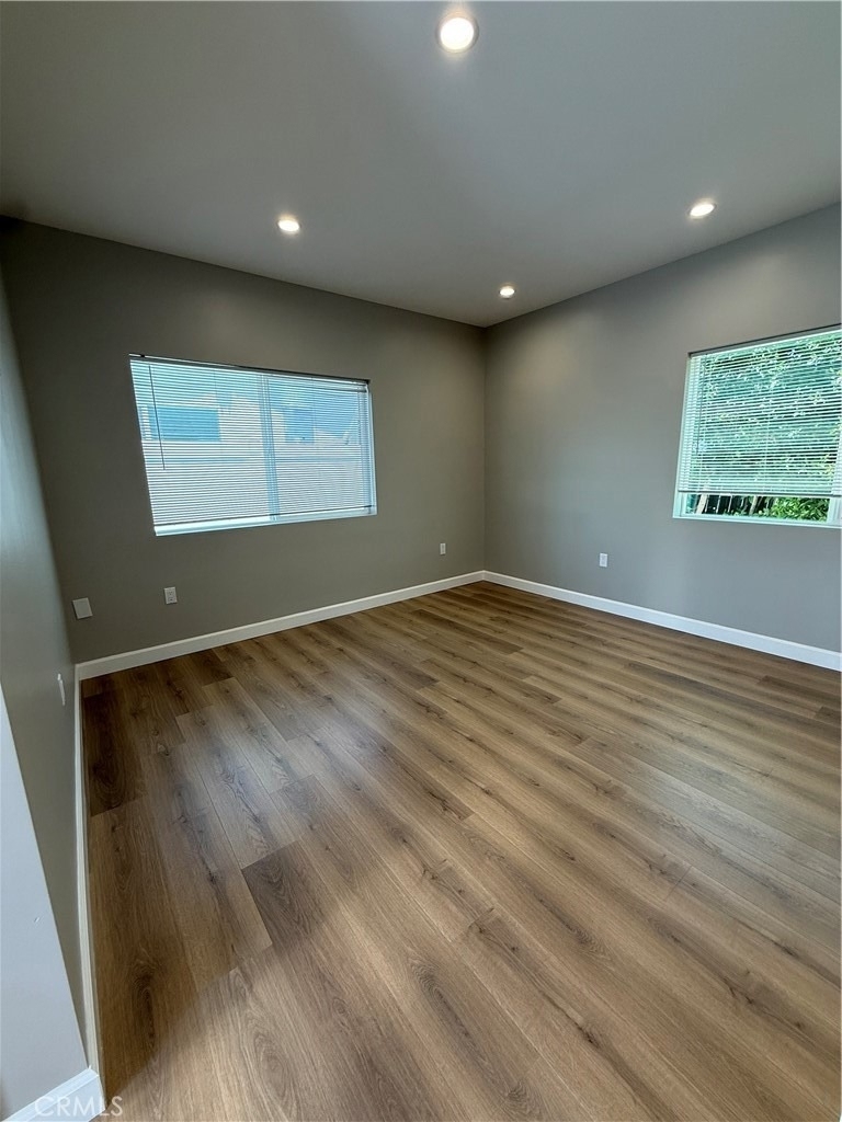 6246 Tujunga Avenue - Photo 3