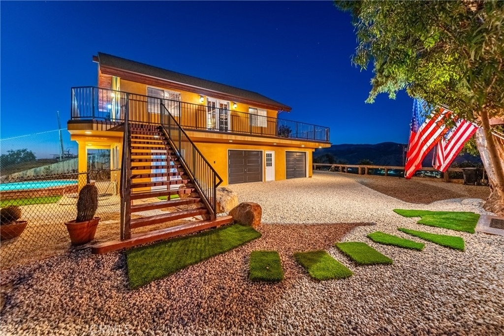 9354 Hillrose Street - Photo 2