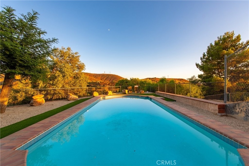 9354 Hillrose Street - Photo 45