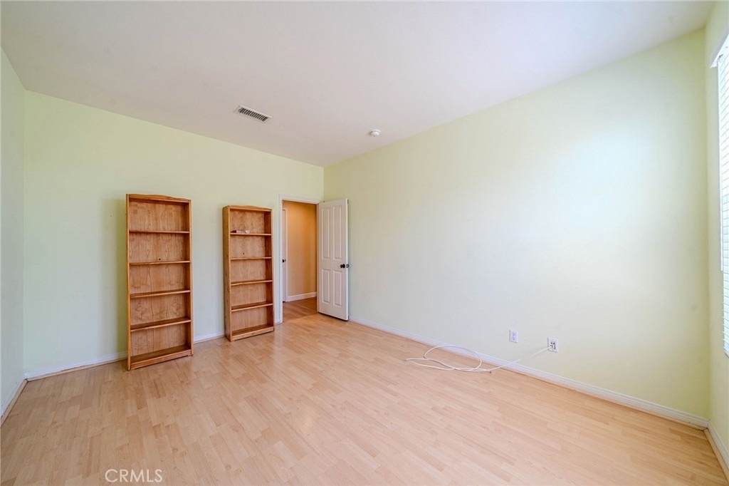 2226 Evans - Photo 12