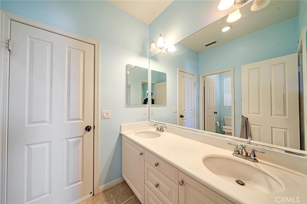 2226 Evans - Photo 29