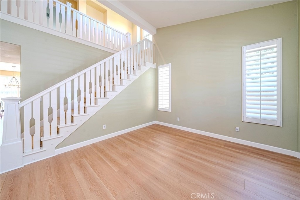 2226 Evans - Photo 3