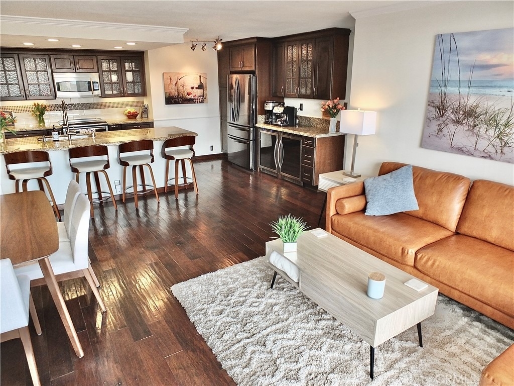 2601 E Ocean Boulevard - Photo 4