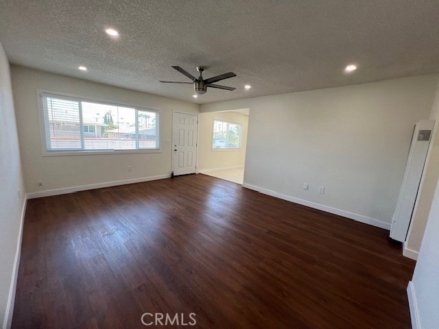 7891 Ellis Avenue - Photo 9