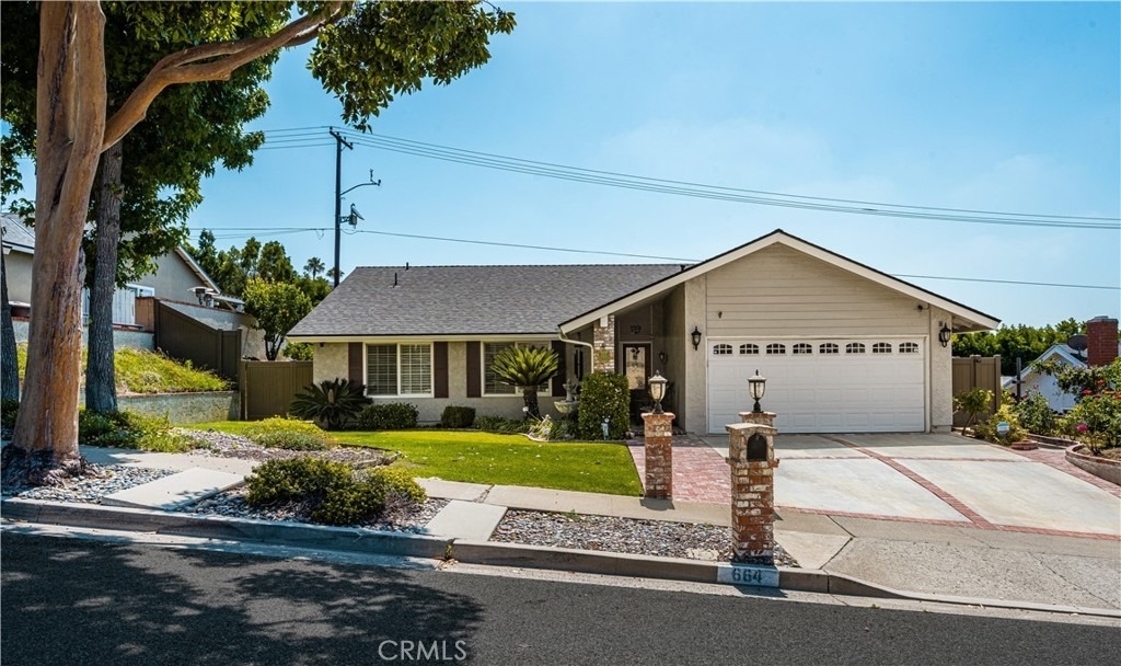 664 Olive Avenue - Photo 1