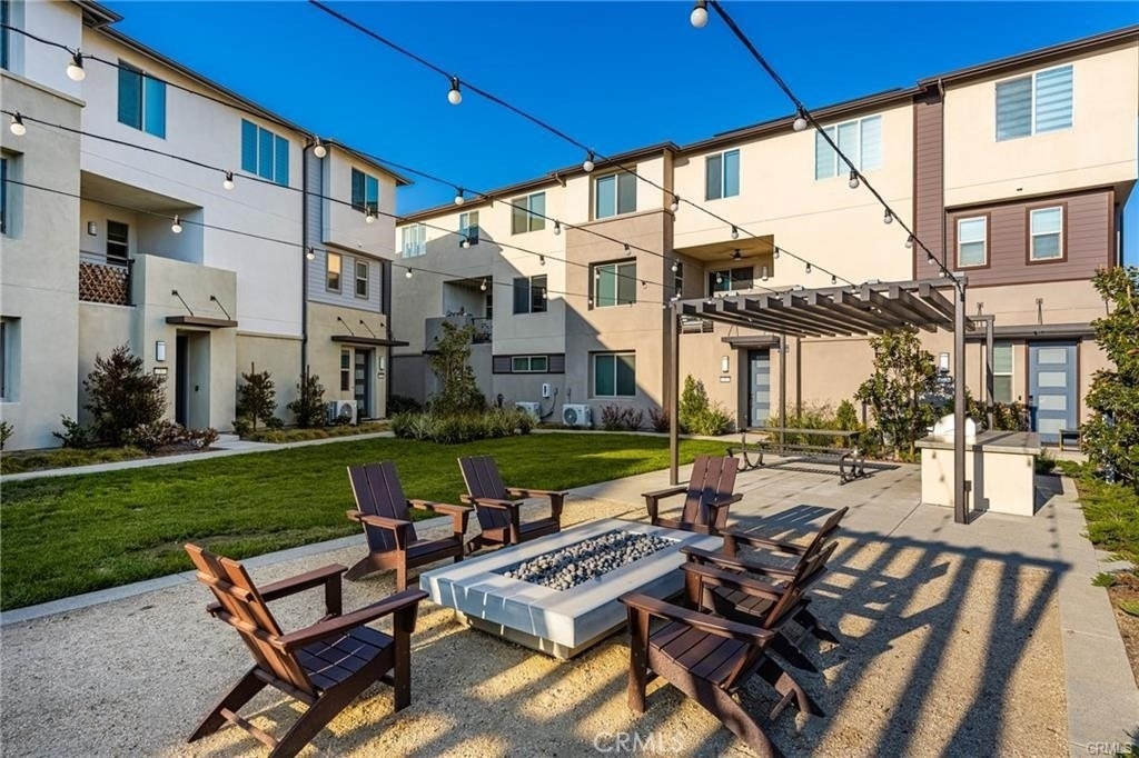 1590 E Hermosa - Photo 30