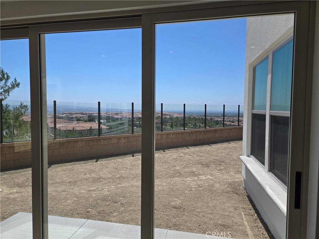 211 Maricopa - Photo 0