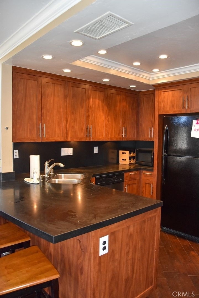 630 W Palm - Photo 35