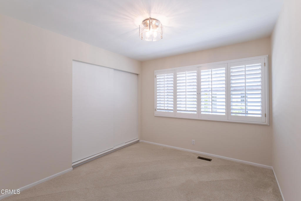 555 Paulette Place - Photo 24
