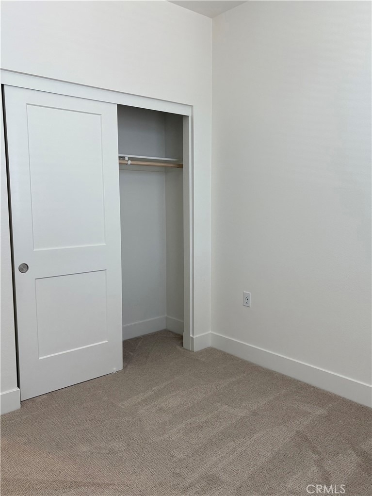 7268 Ellington Dr - Photo 9