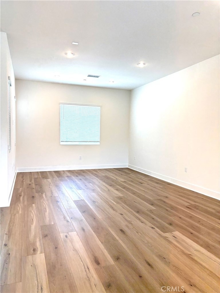 7268 Ellington Dr - Photo 1