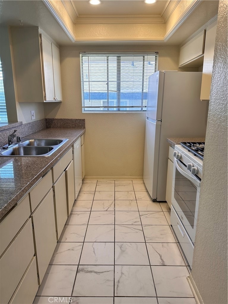 2517 Florida - Photo 3