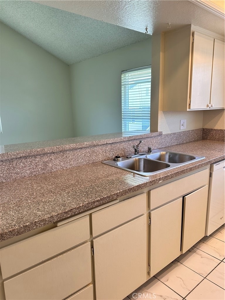 2517 Florida - Photo 4