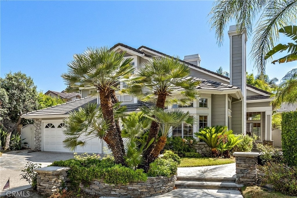26841 Devonshire Road - Photo 1