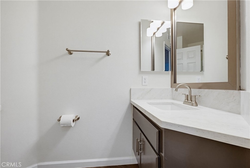 24 Heritage - Photo 40