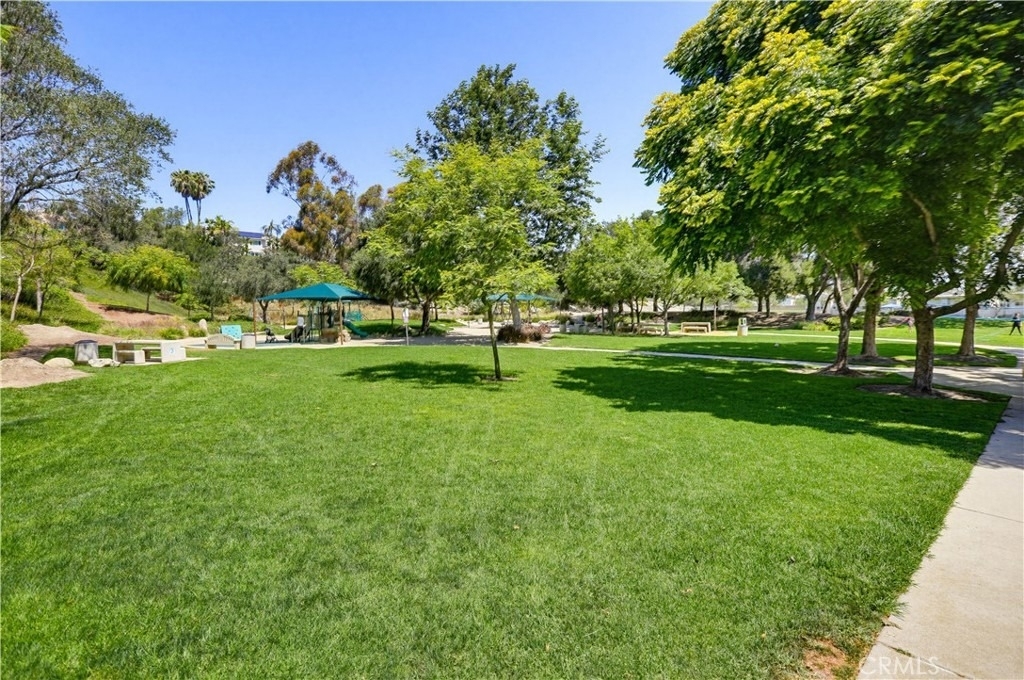 24 Heritage - Photo 57