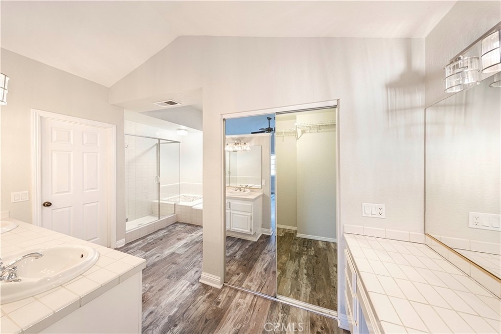 24011 Catamaran Way - Photo 16