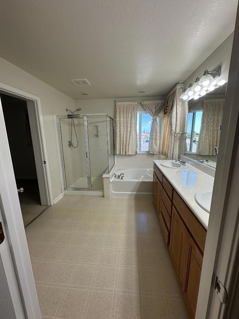 2065 Mckenzie Place - Photo 14