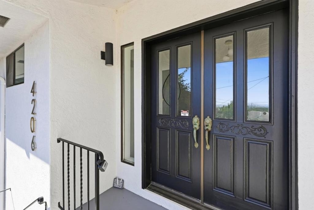 4206 Huntington Street - Photo 3