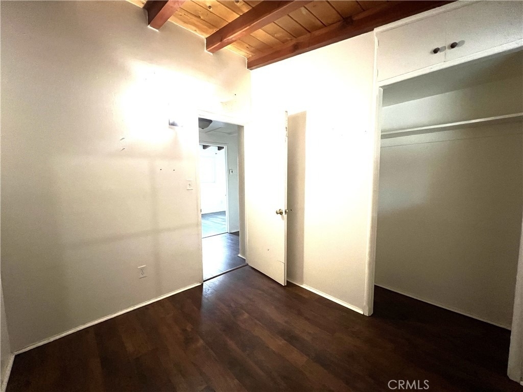 725 Tyrol Drive - Photo 4