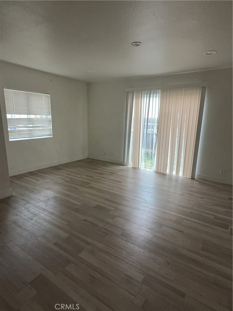 139 N Palm Avenue - Photo 8
