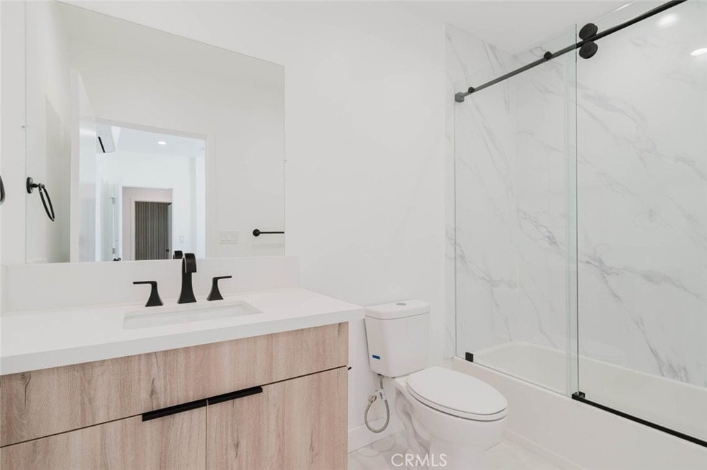 5654 1/2 Cartwright Avenue - Photo 19