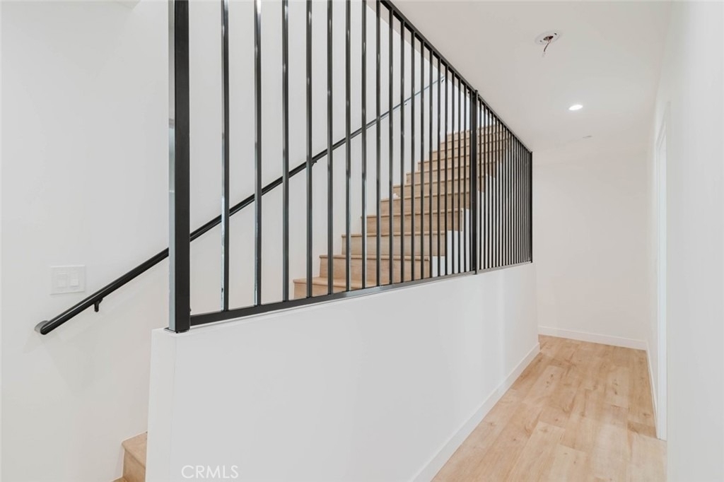 5654 1/2 Cartwright Avenue - Photo 34