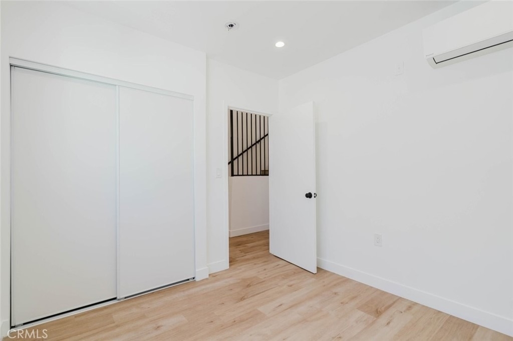 5654 1/2 Cartwright Avenue - Photo 20